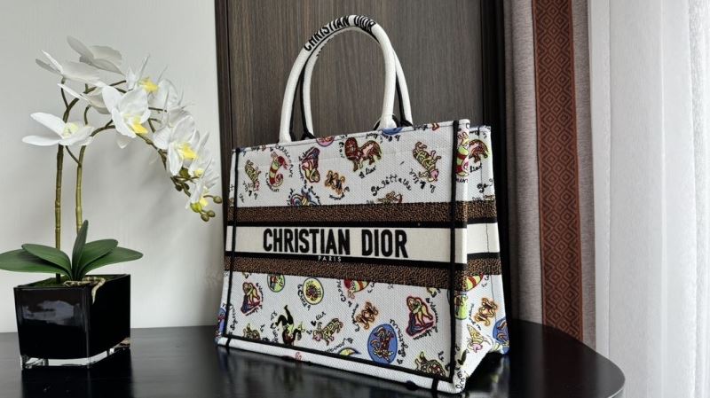 Dior Shopping Bags